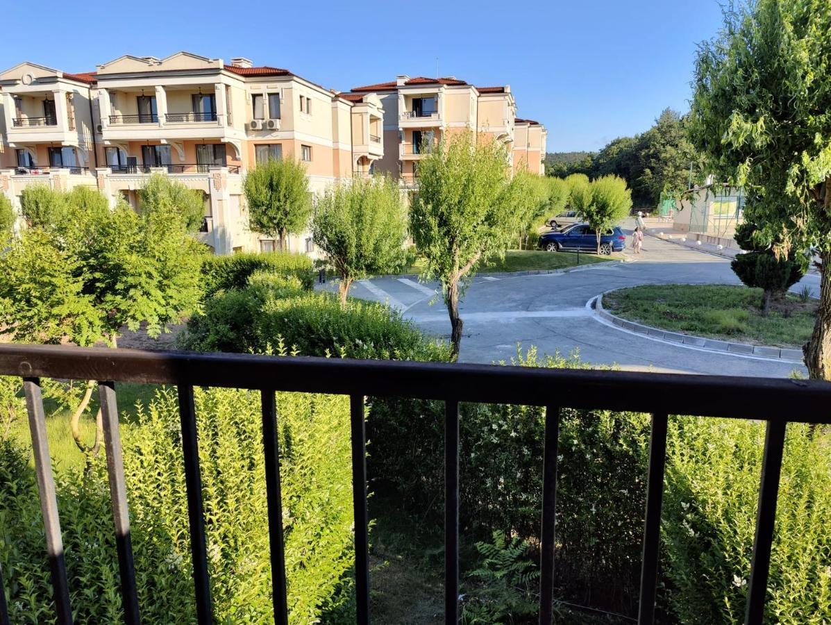 Life Private Apartment *