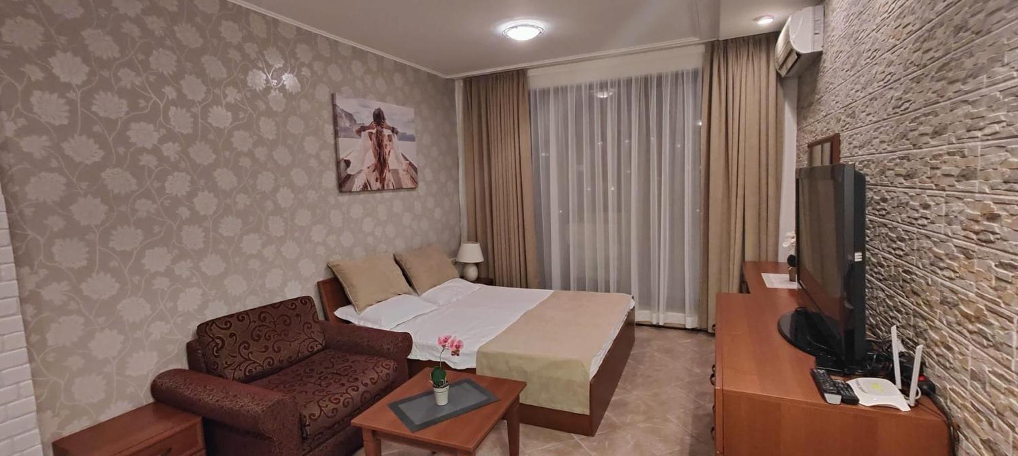 Life Private Apartment *